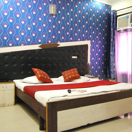 Hotel Kk Residency Chandigarh Exterior photo