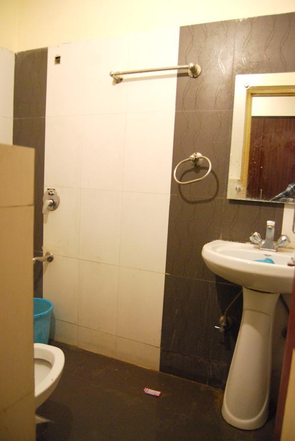 Hotel Kk Residency Chandigarh Exterior photo